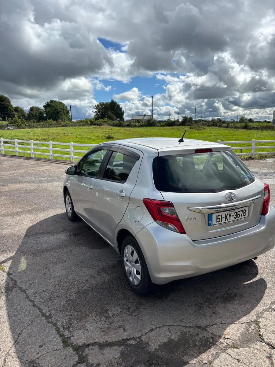Toyota Vitz 2015 - Image 4