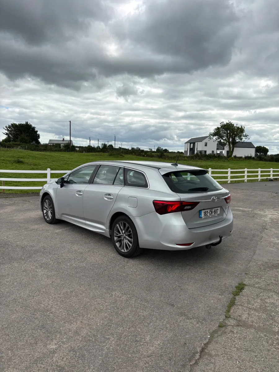 Toyota Avensis 2018 - Image 4