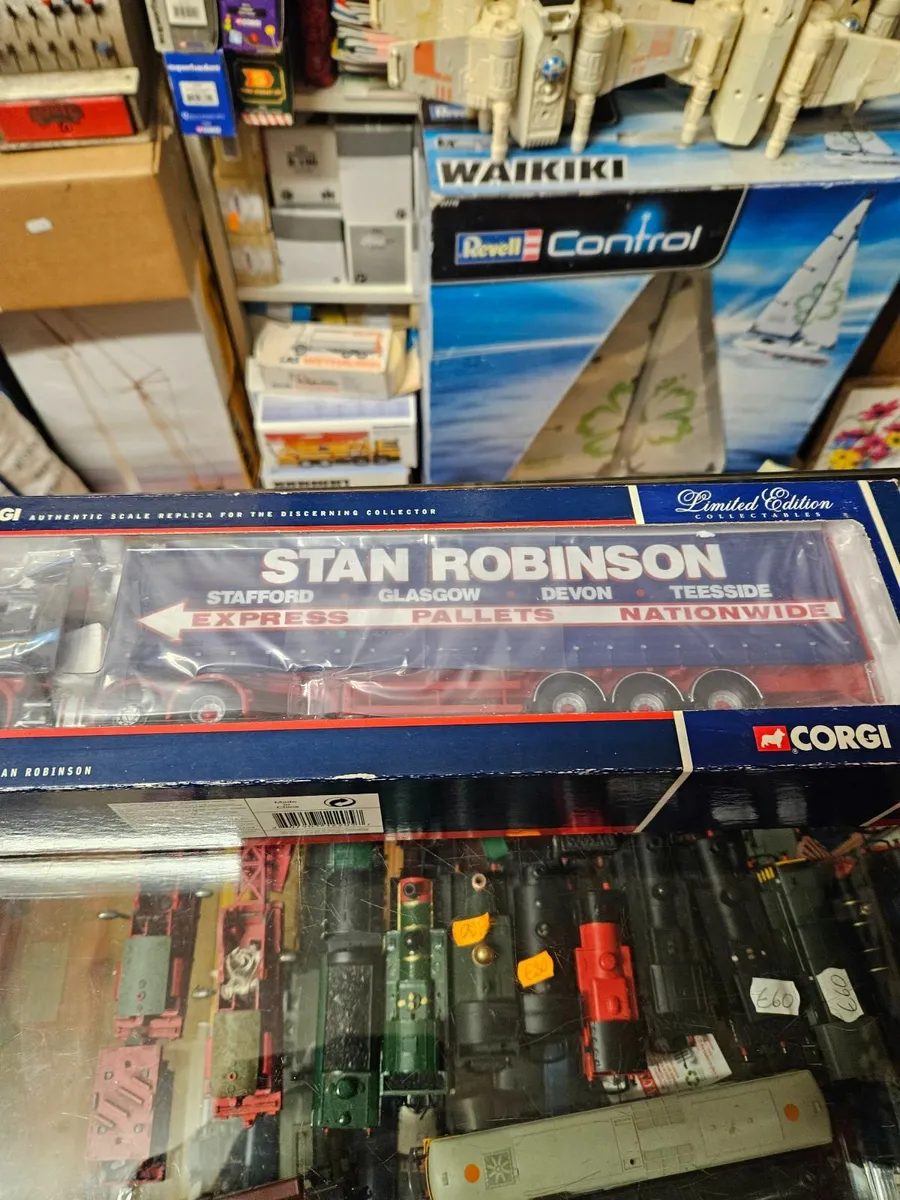 Corgi Scania Tractor Unit and Trailer 1.50 - Image 3