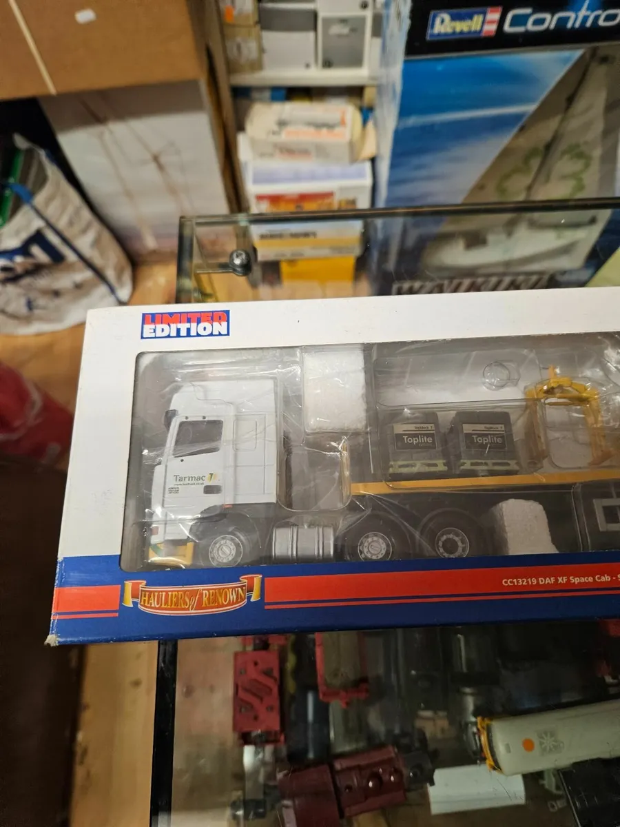 Corgi DAF Tractor Unit and Trailer 1.50 - Image 4