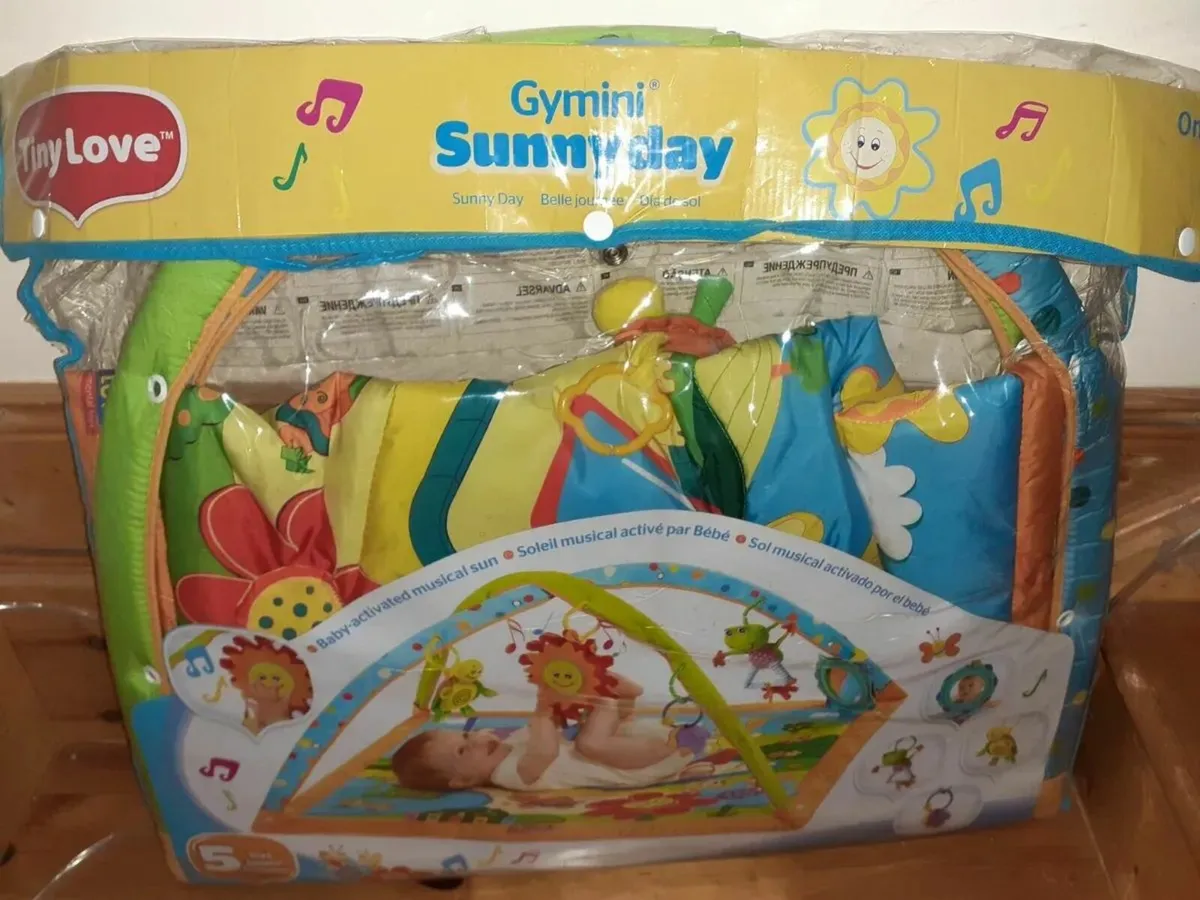 1/2 PRICE - NEW - Baby play mat gym - Image 3