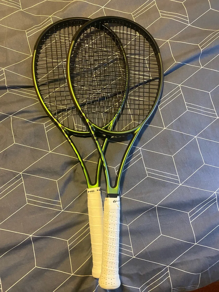Wilson Blade v8 16x19 x2 - Image 3