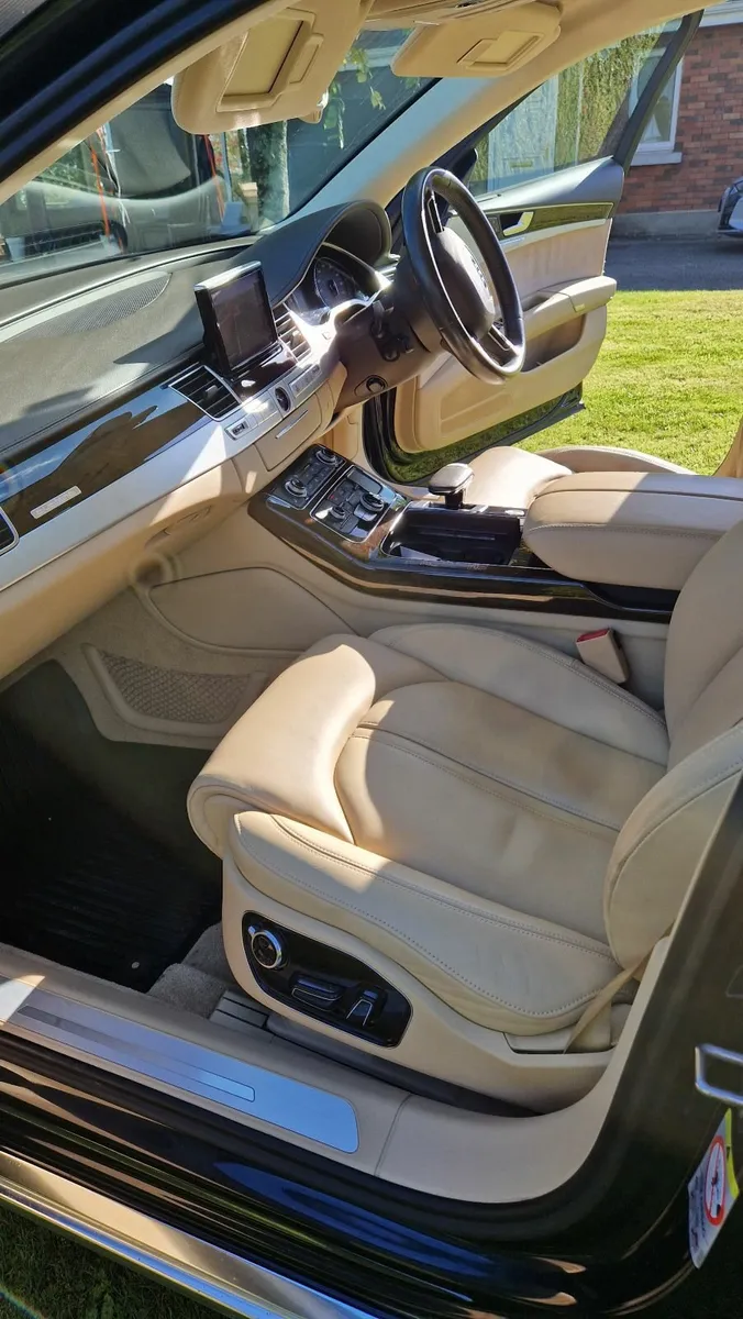 Audi A8 3L Diesel Quattro Low mileage - Image 4