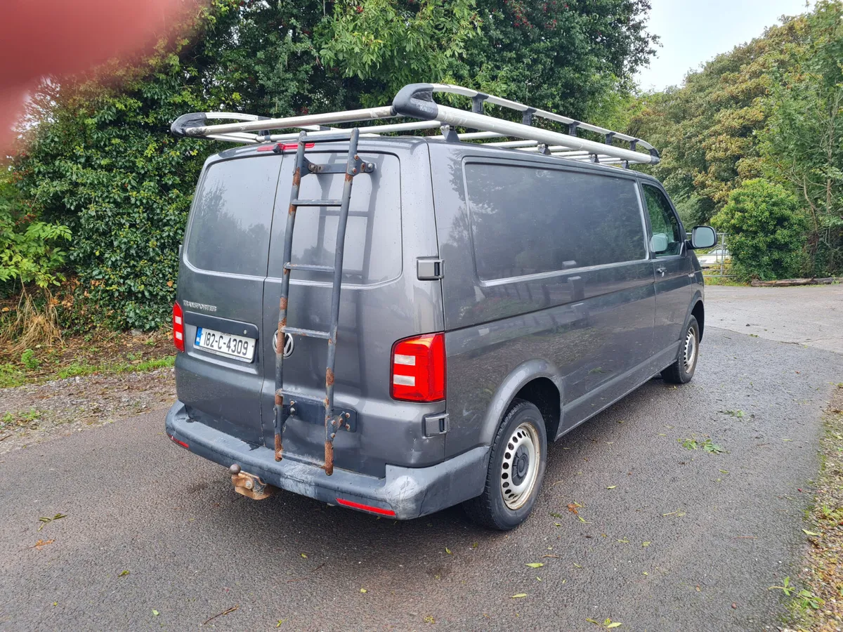 Volkswagen Transporter 2018 - Image 3
