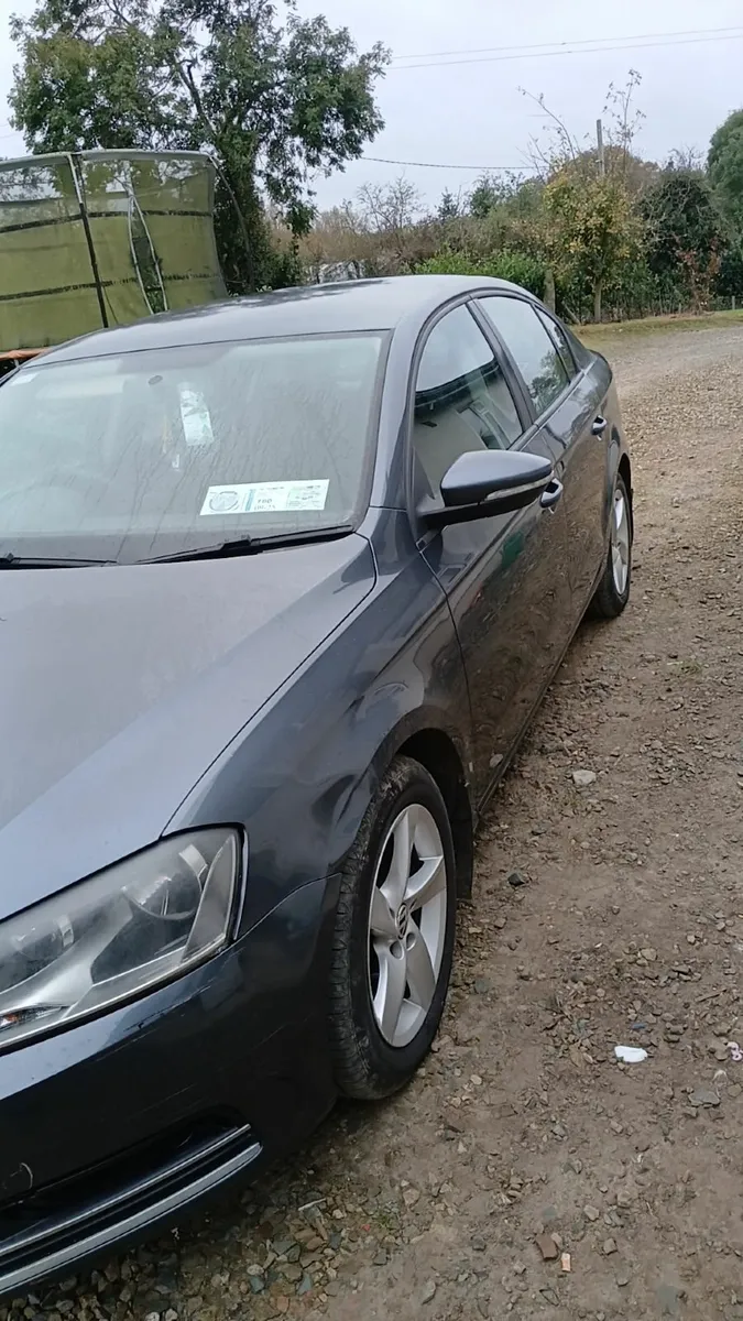 Volkswagen Passat 2014 - Image 4