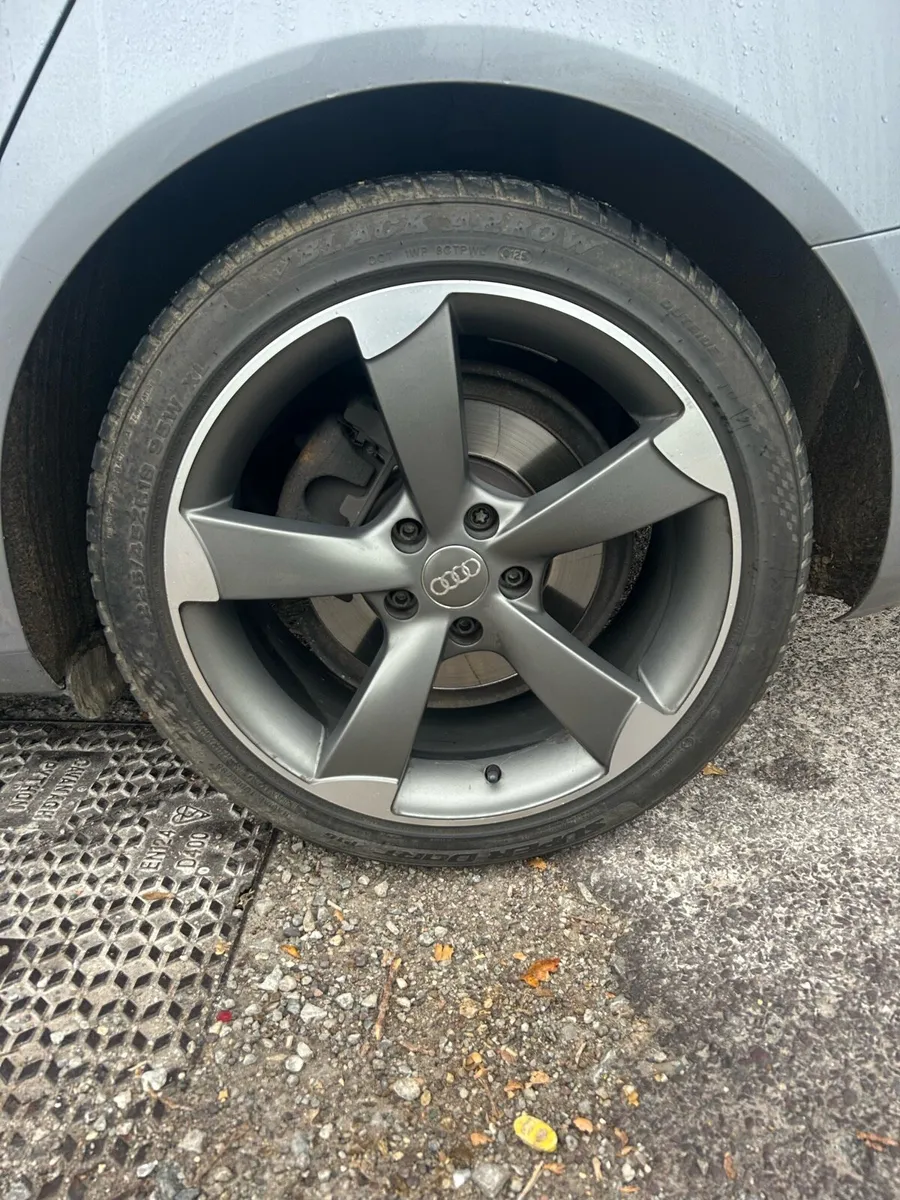 Audi A4 2015 - Image 3
