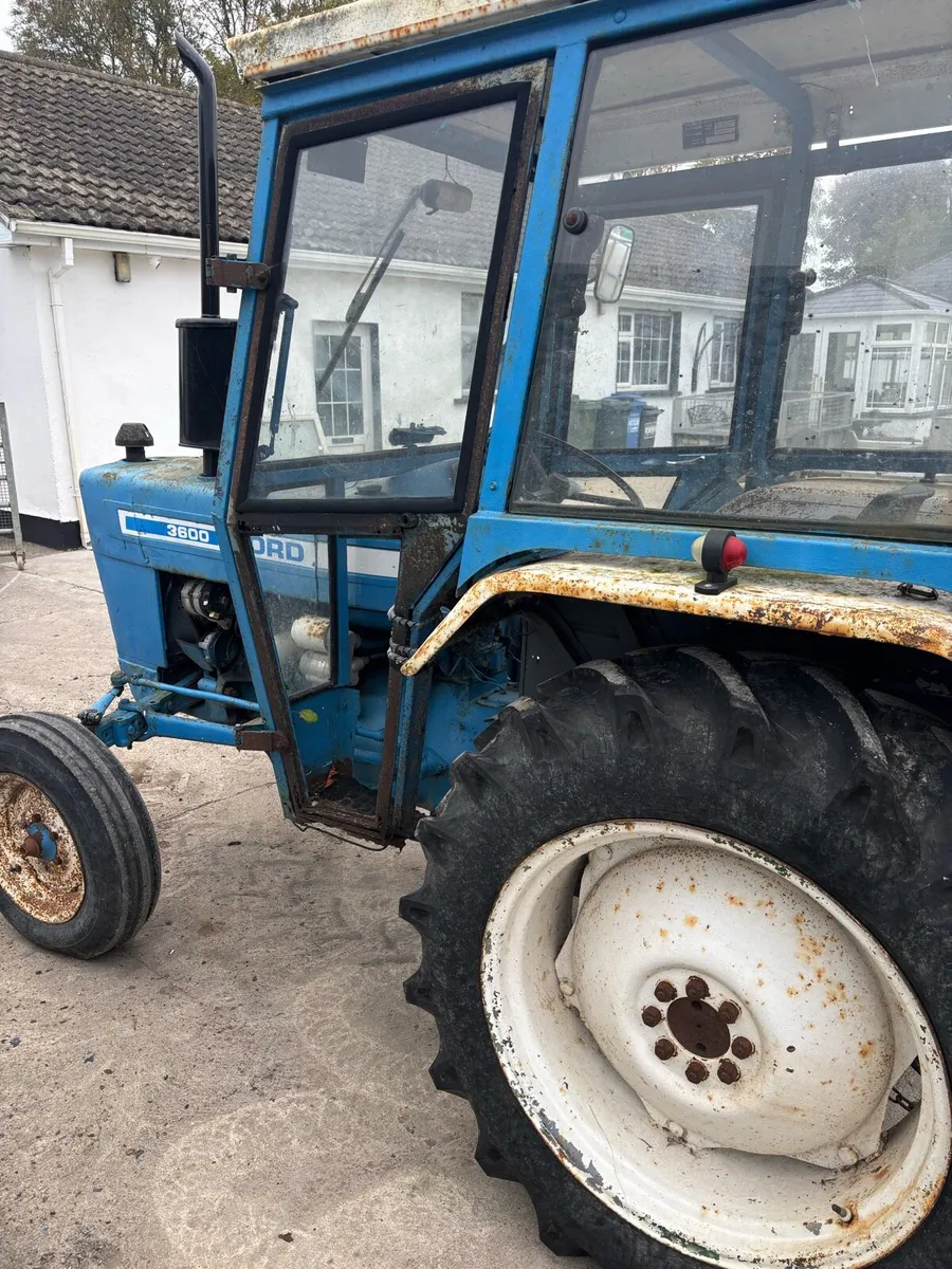 Ford 3600 - Image 4