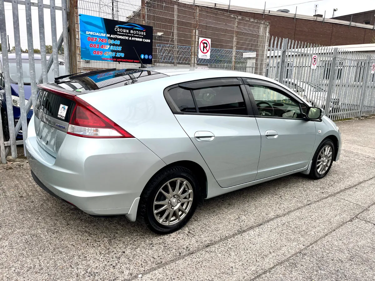 2013 Honda insight automatic hybrid quick sale - Image 3