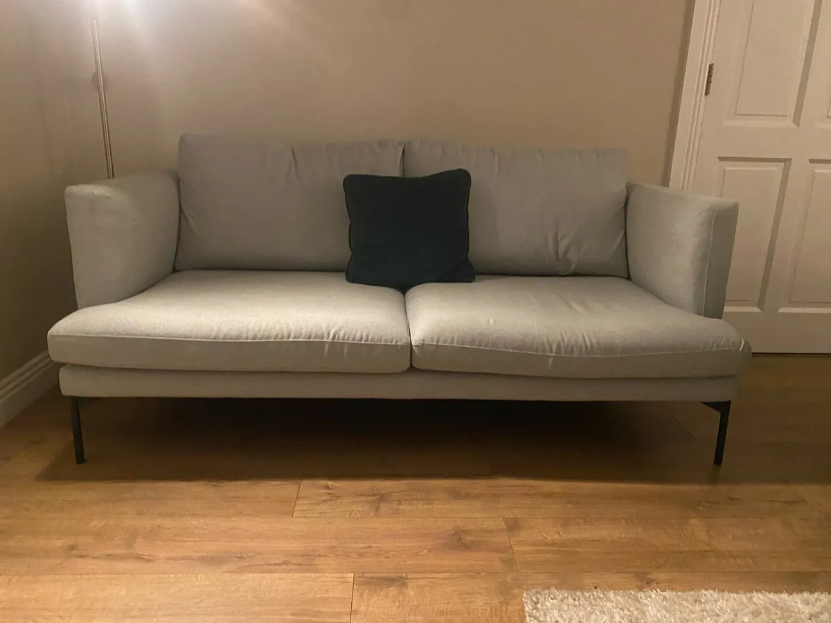 2 seater couch - Image 2