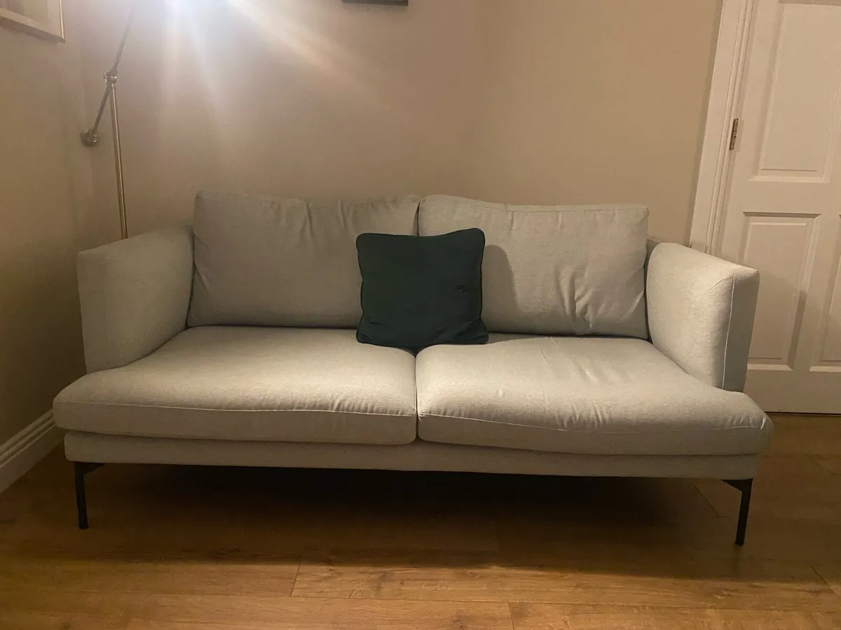 2 seater couch - Image 4
