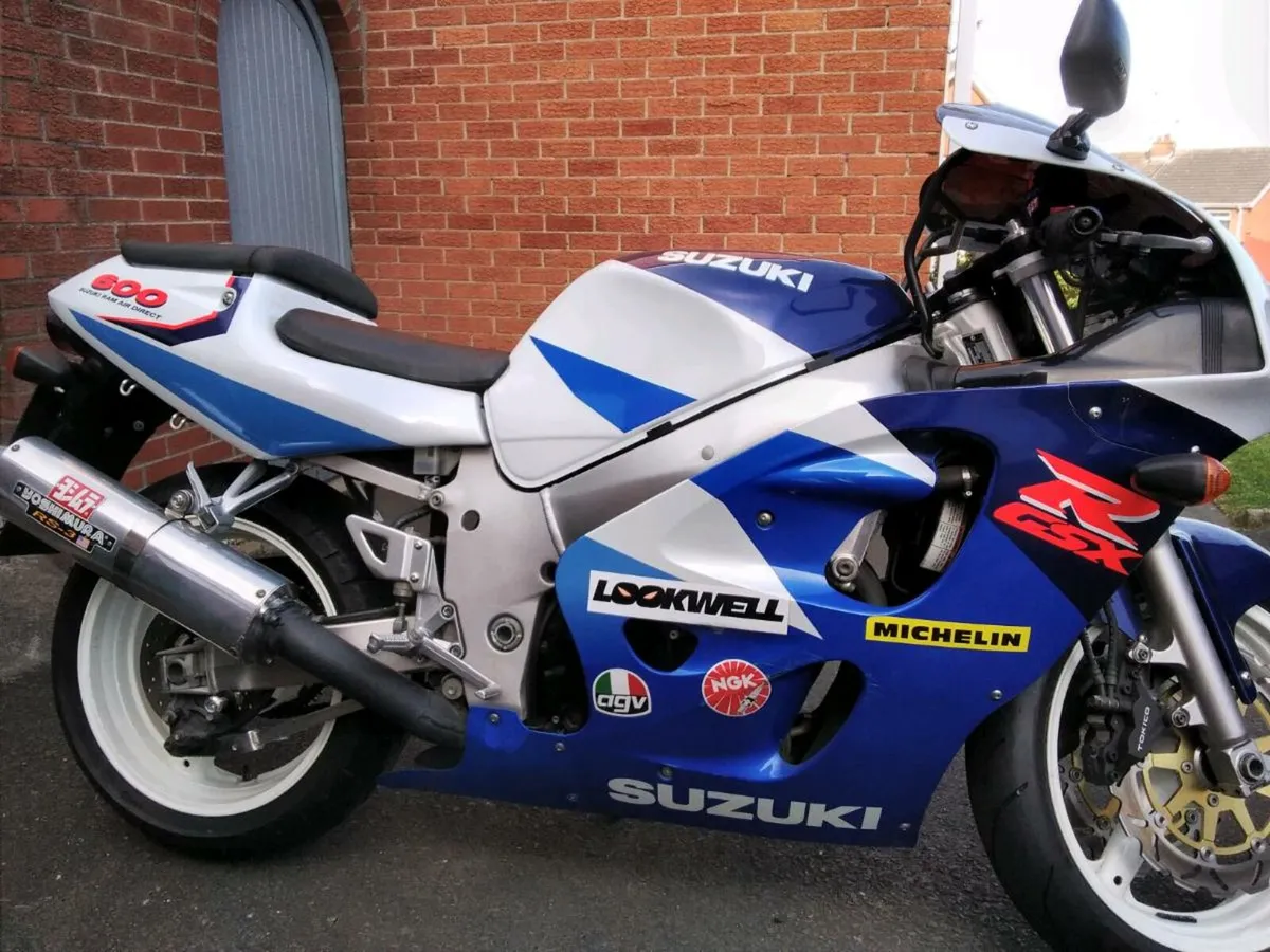Suzuki gsxr 600 - Image 4