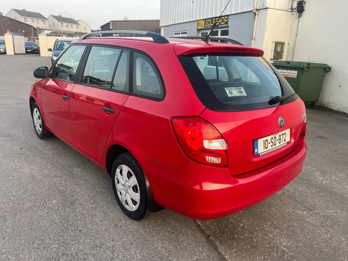 2010 Skoda fabia estate - Image 3