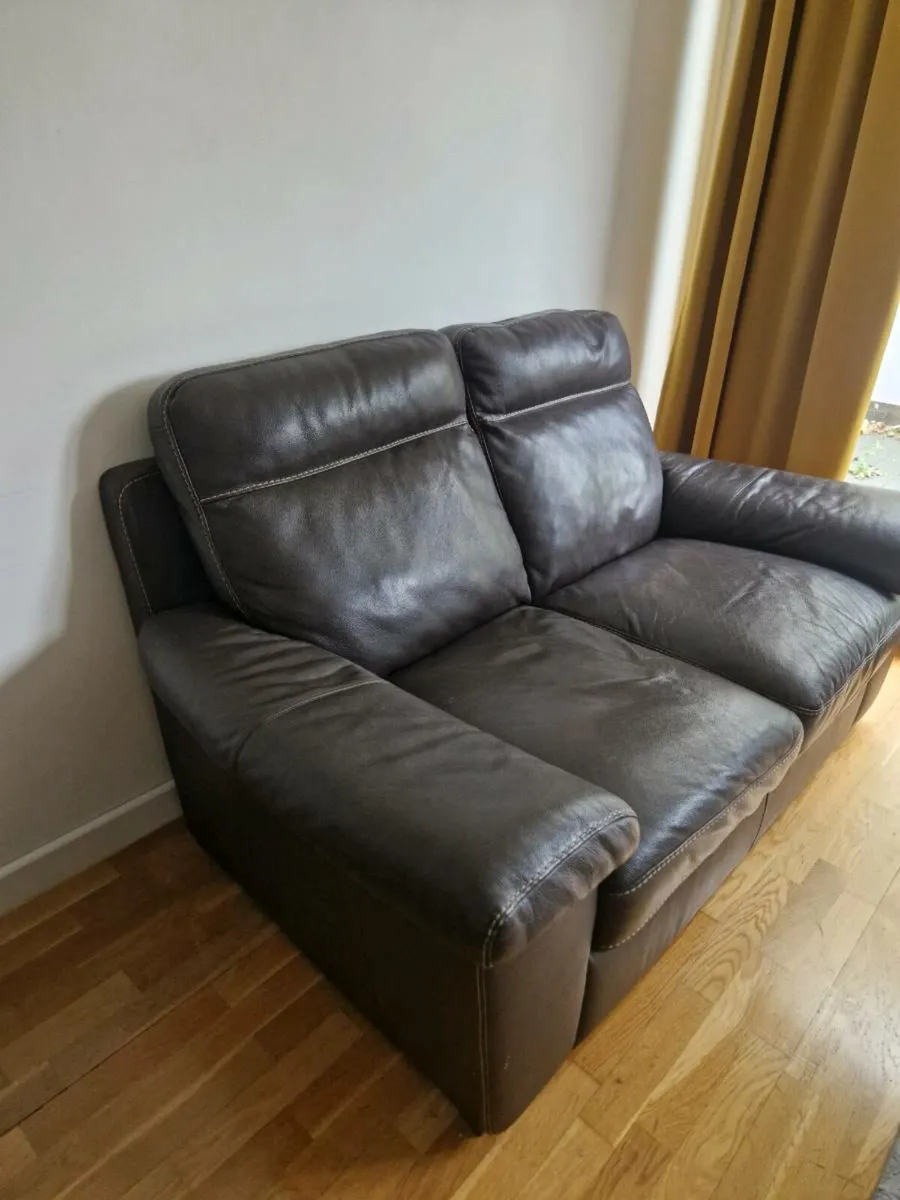 2 Seat Leather Sofa - Image 2