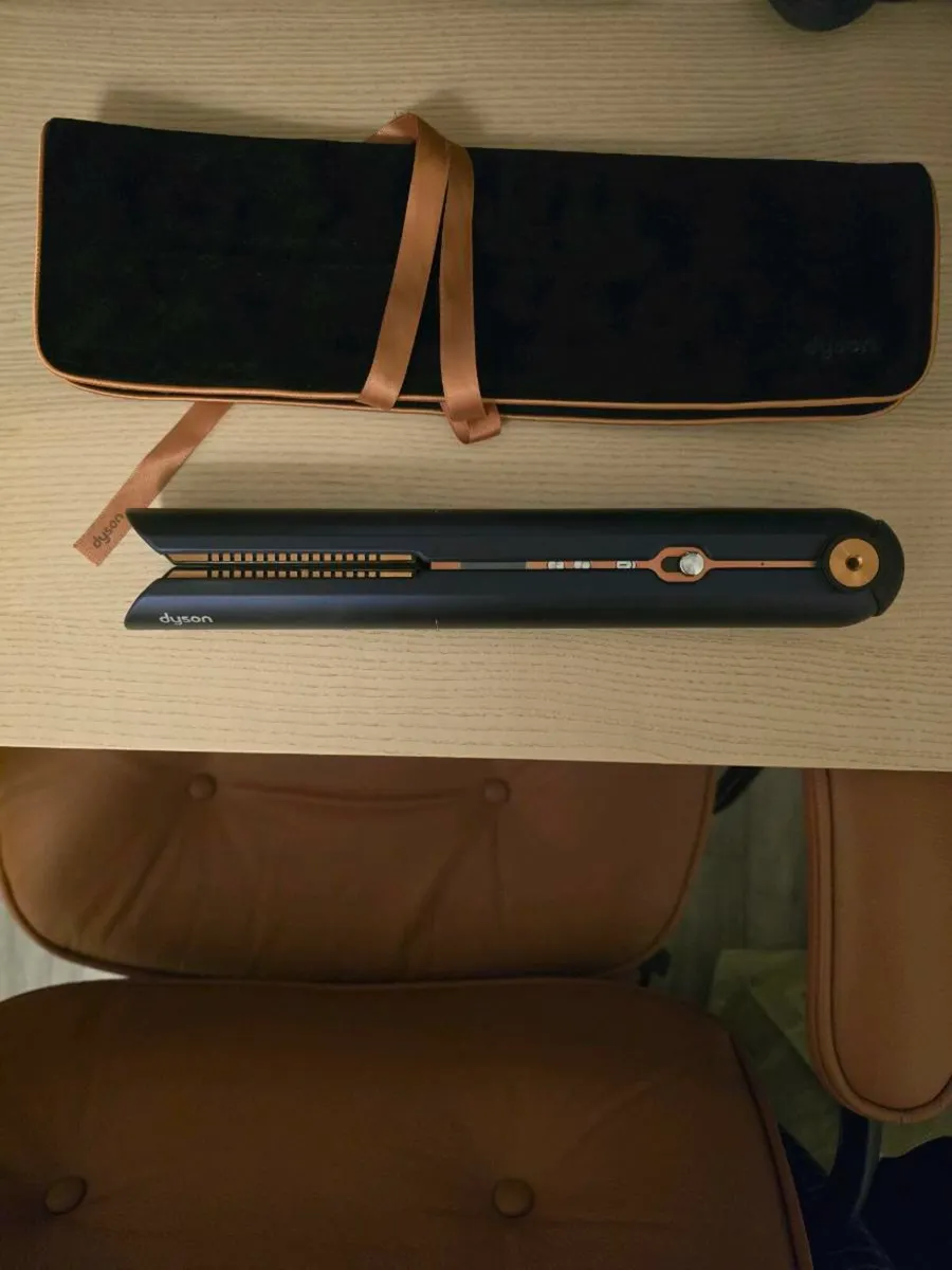 Dyson Air Straightener - Image 2