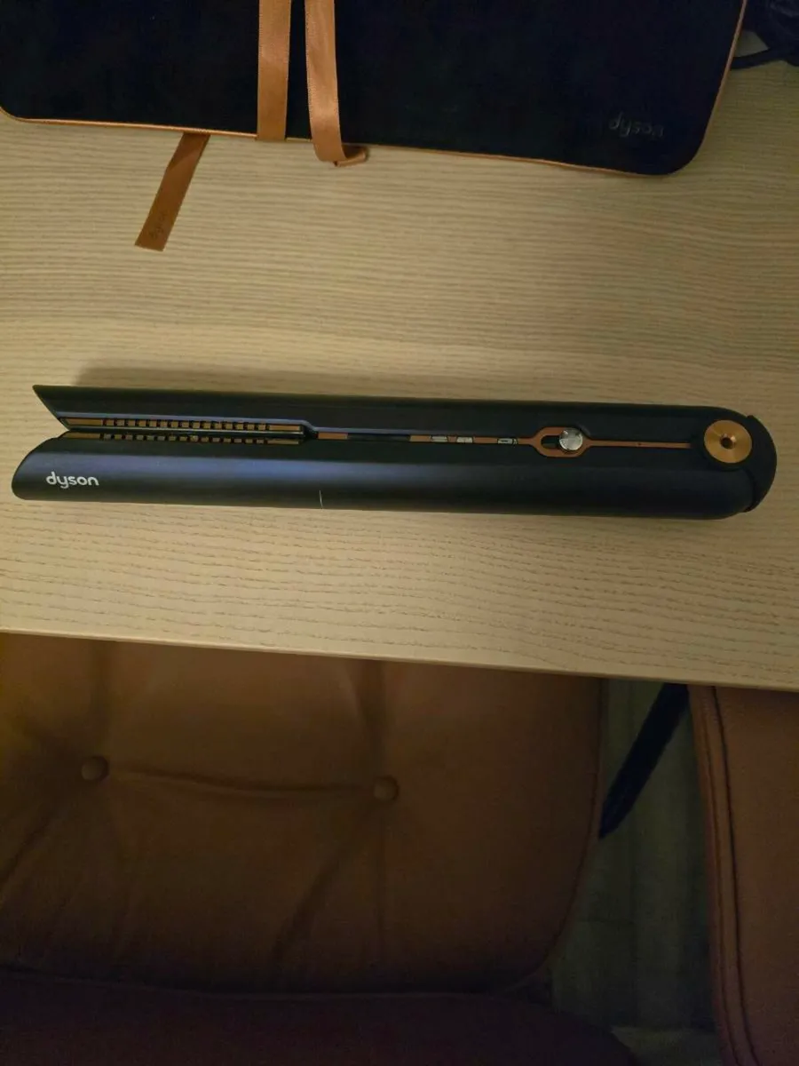 Dyson Air Straightener - Image 3