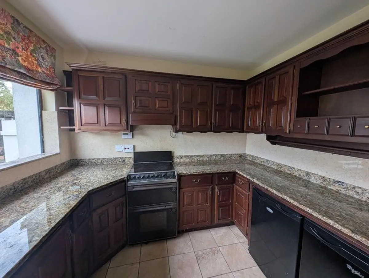Full Solid Wood Kitchen (Cabinets & Worktop) - Image 3