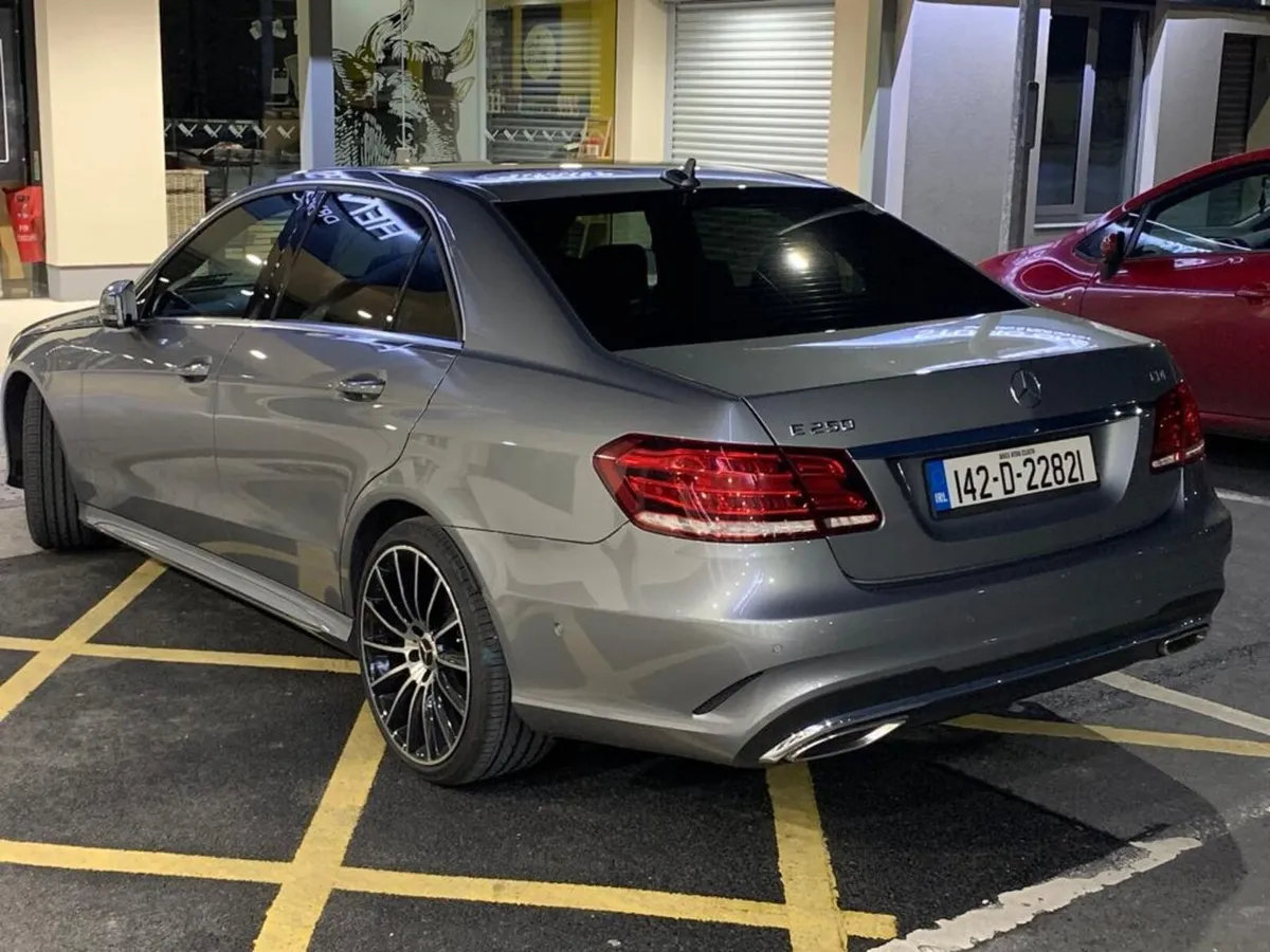 Mercedes E250 AMG SPORT - Image 2