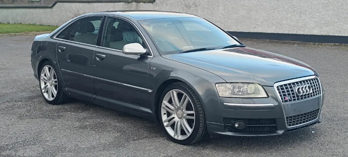 Audi A8 2007 - Image 1