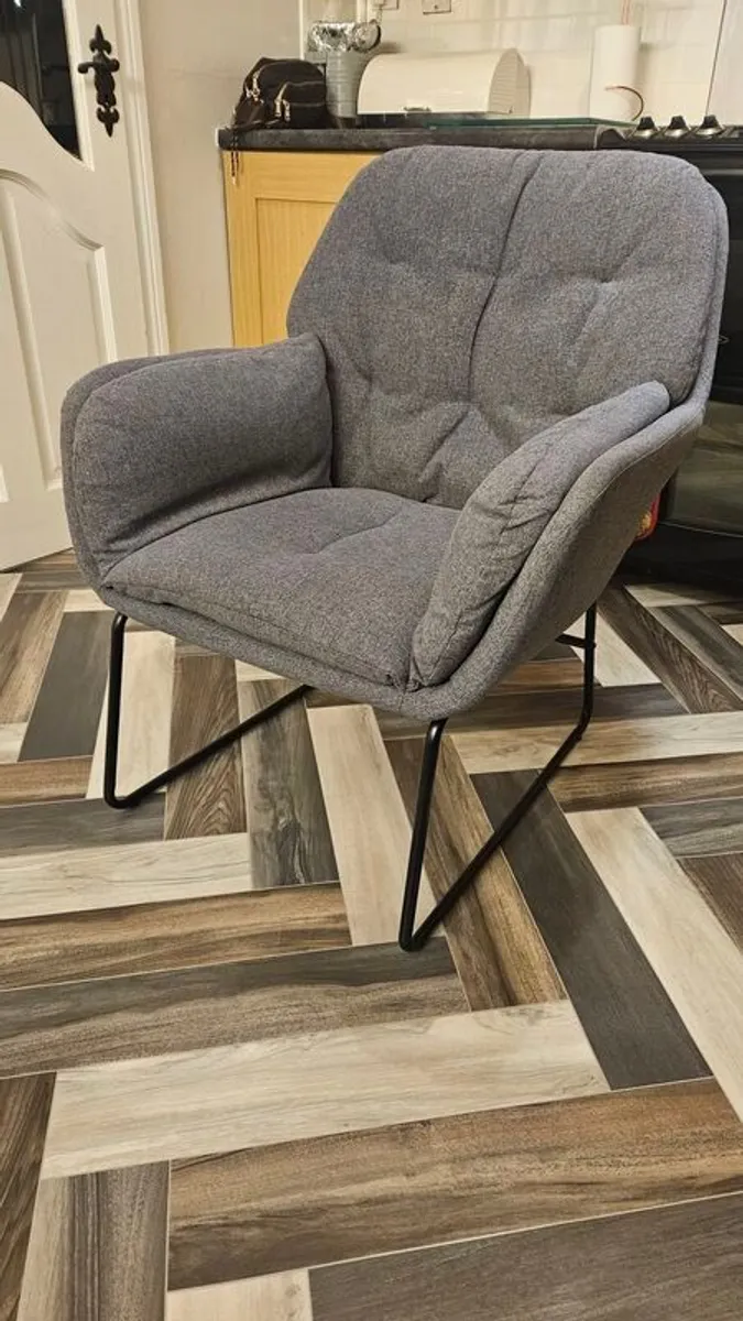 arm chair x 2 - Image 2