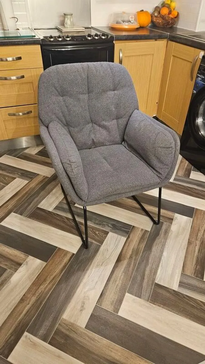 arm chair x 2 - Image 3