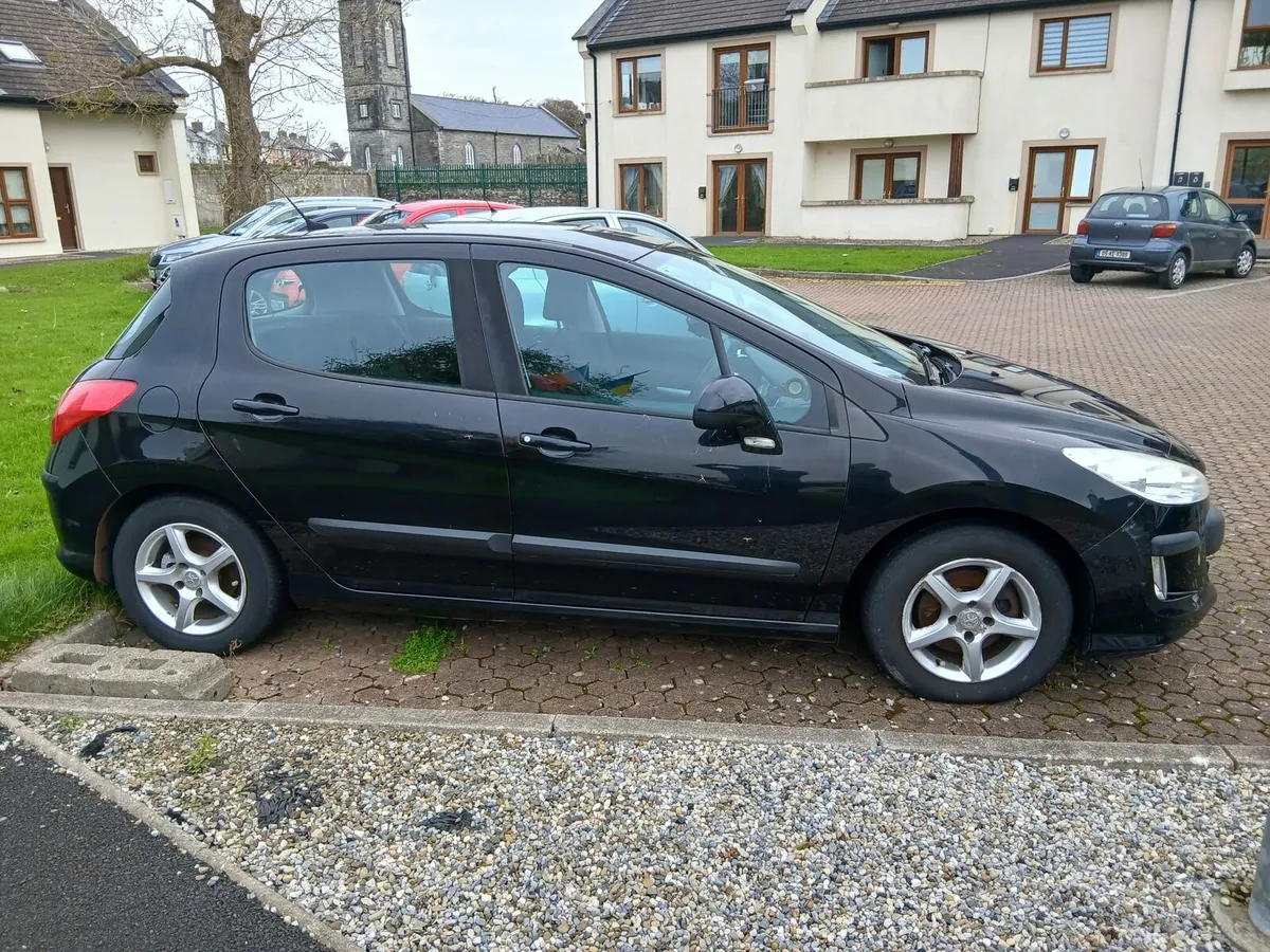 PEUGEOT 308 - Image 3