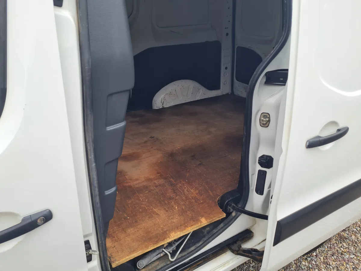 Citroen Berlingo 2017 - Image 3