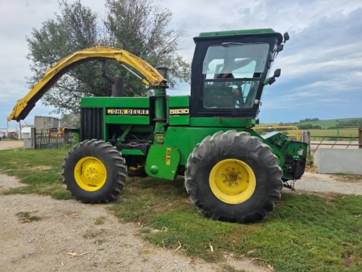 John Deere 5830 Parts Required - Image 1