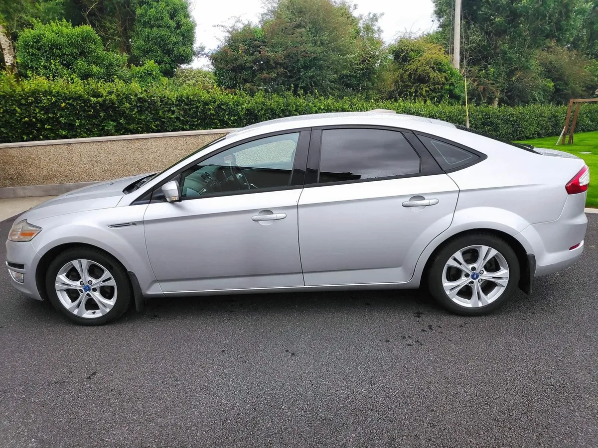 2014 Ford Mondeo Zetec 2.0 TDCI Bus. Edition - Image 3