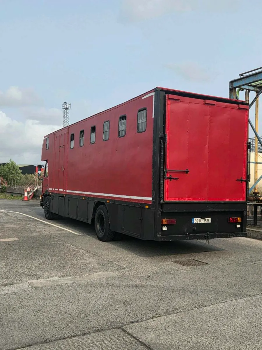 Scania 8 horse lorry - Image 2