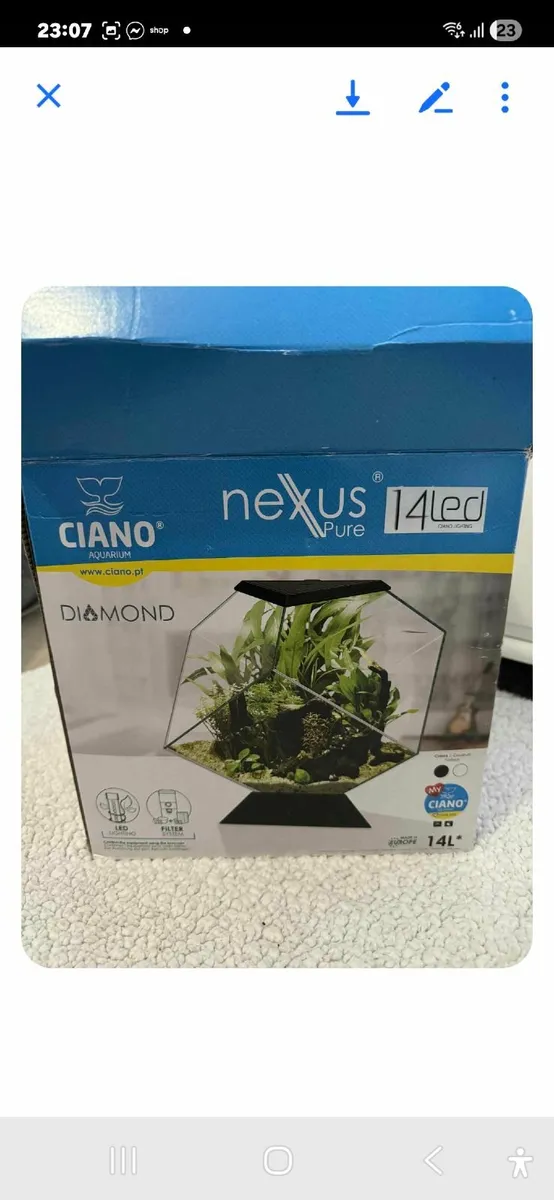 Fish tank - Image 1