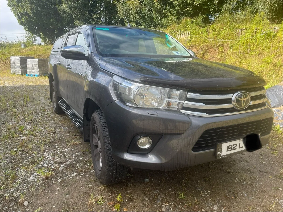 2019(192) Toyota Hilux - Image 1