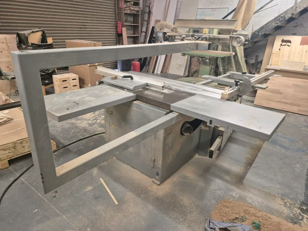 Lazzari Panel Saw 1.6m Sliding - Image 1