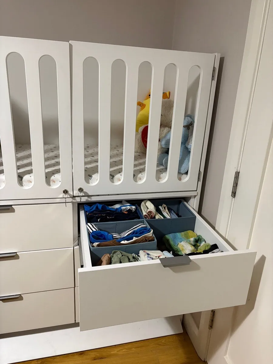 Brand New Baby Cot & Changing Unit - Never Used - Image 4