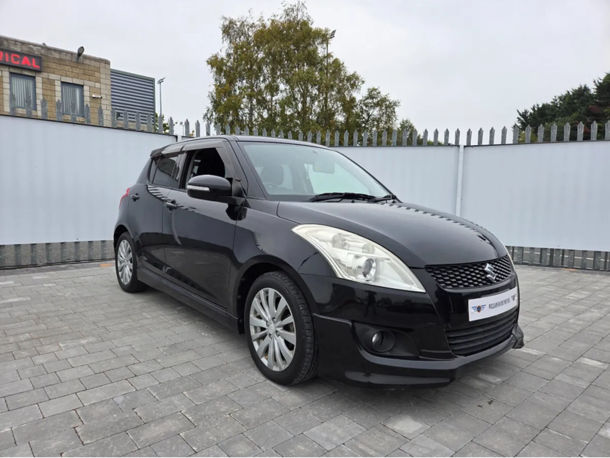 Suzuki Swift DBA-ZC72S - Image 2