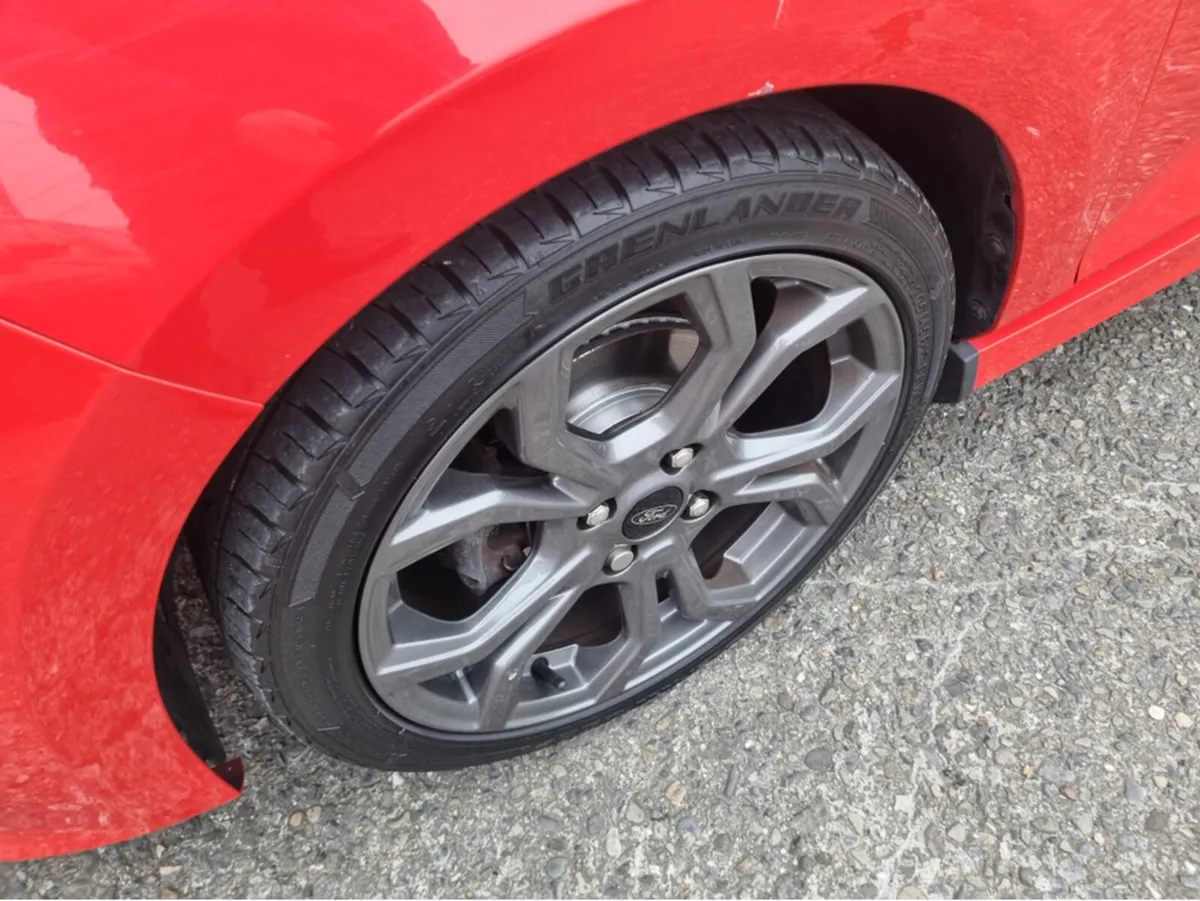Ford Fiesta ST-LINE 1.1 85PS 4DR 5DR - Image 3