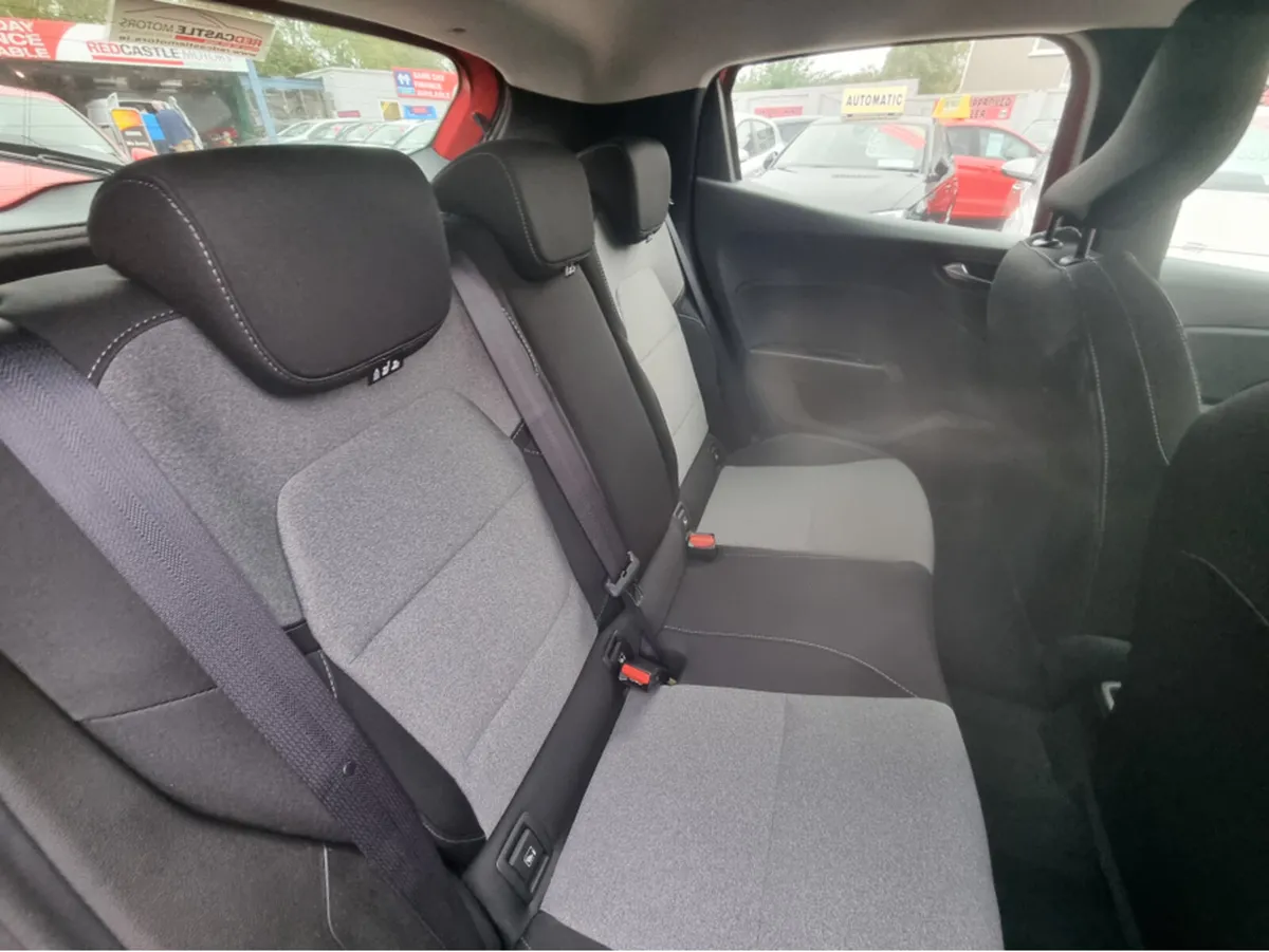 Renault Clio EQUILIBRE TCE90 GSR2 5DR - Image 3