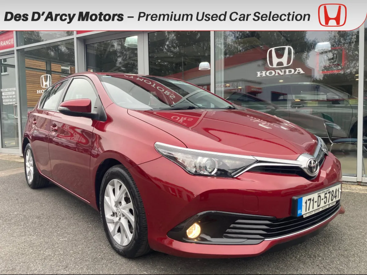 Toyota Auris AUTOMATIC PETROL IMMACULATE CONDITION - Image 1