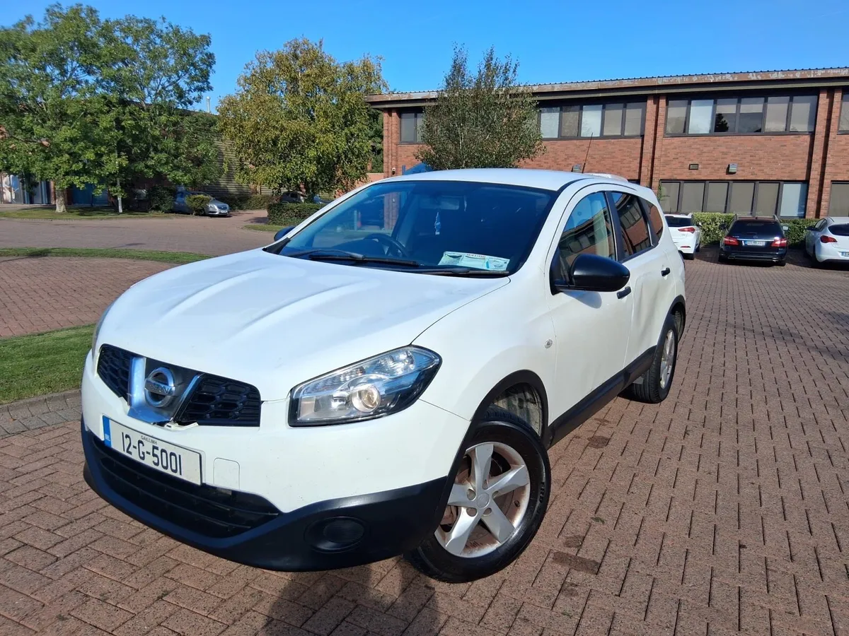 Nissan Qashqai + 2 - Image 1