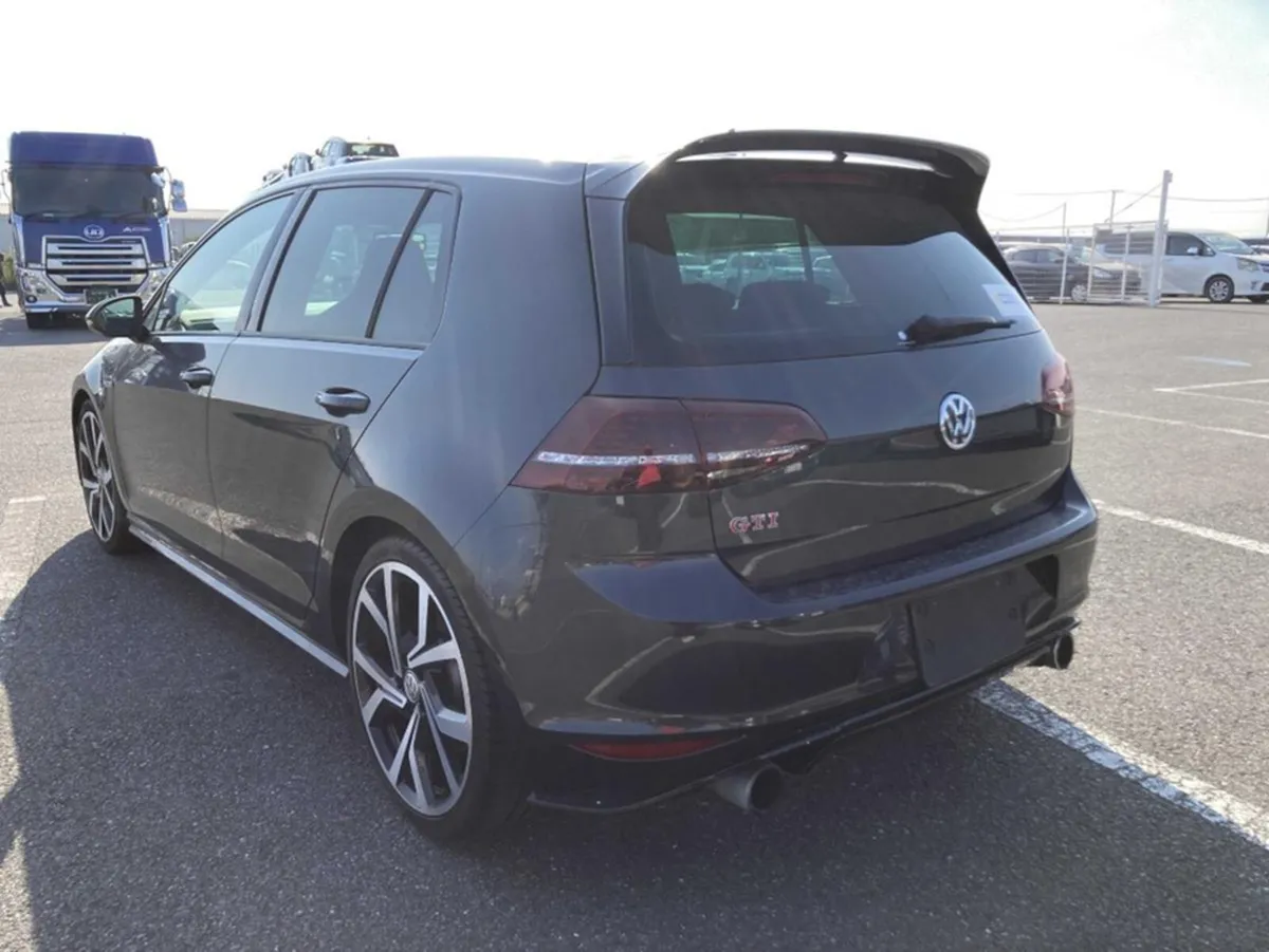 Volkswagen Golf GTI CLUBSPORT TRACK EDITION - Image 3