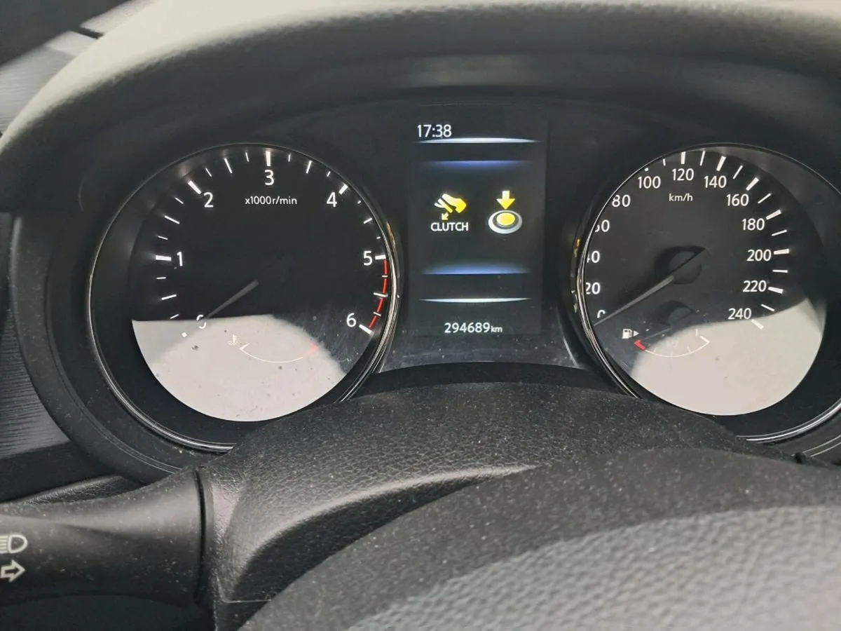 2016 Nissan pulsar 1.5dsl - Image 3