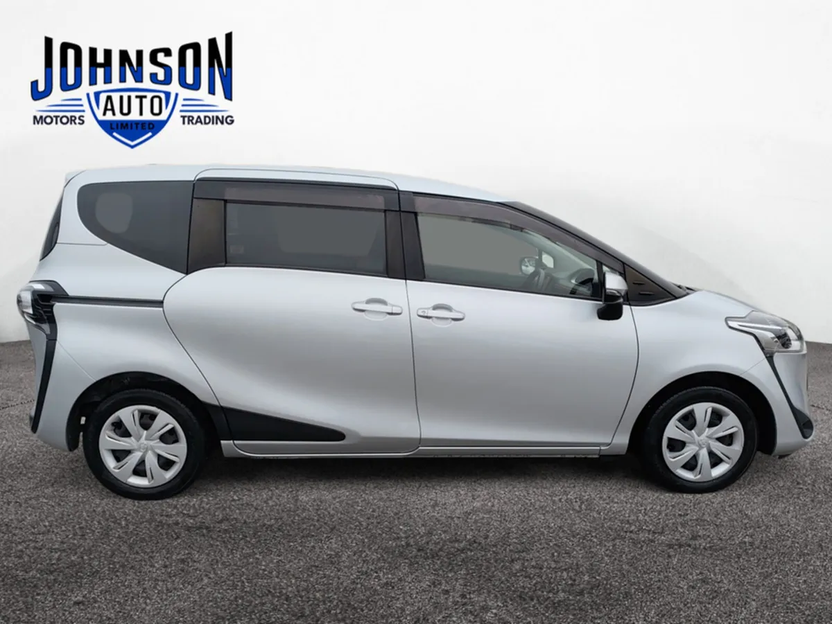 Toyota Sienta 1.5 Petrol Auto - Image 4