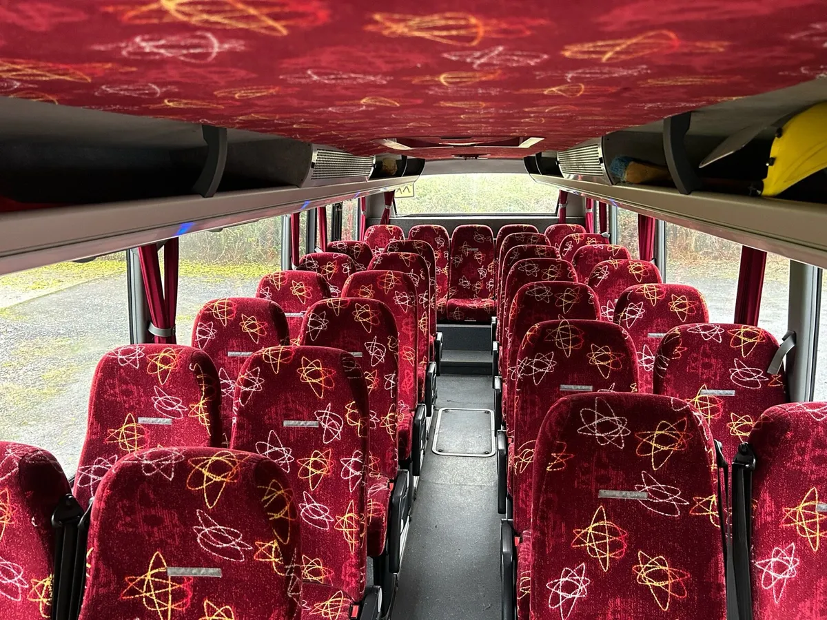 Mercedes Vario - Image 4
