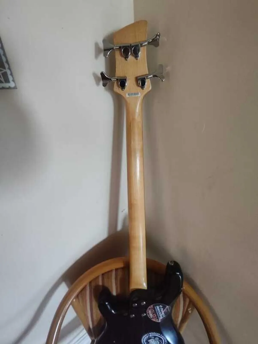 Hartke SB15 Bass - Image 4