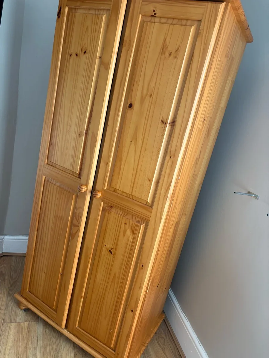 Wardrobe - Image 3