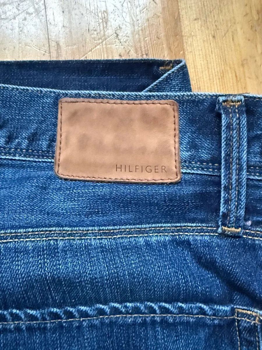 Tommy Hilfiger Jeans - Image 2