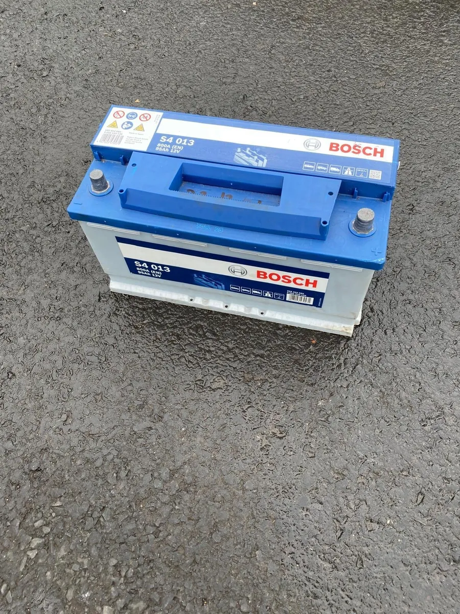 Bosch S4 013 car battery - Image 3