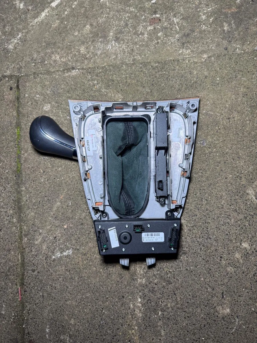 Mercedes cls class 2004-2010 C219 - Image 3