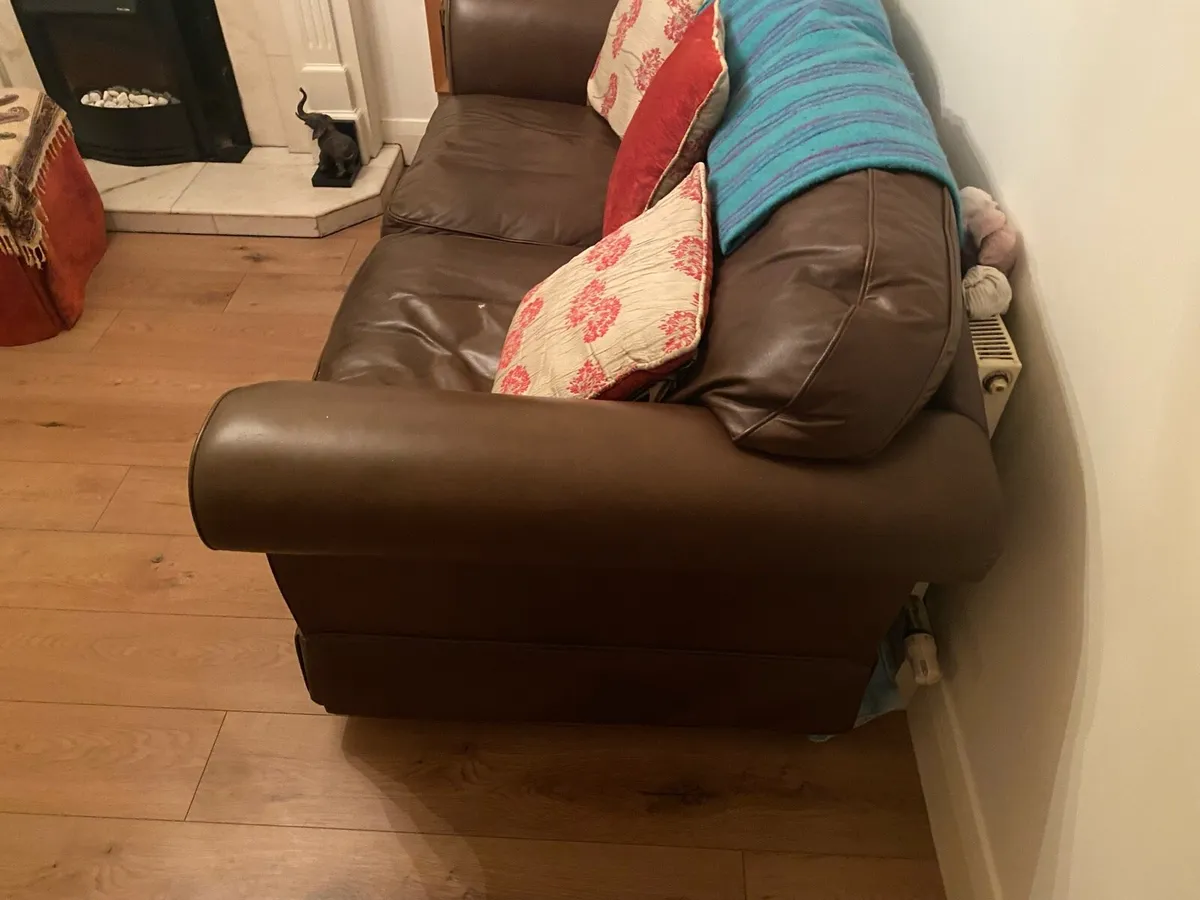 Two seater couch and arm chair - Image 2