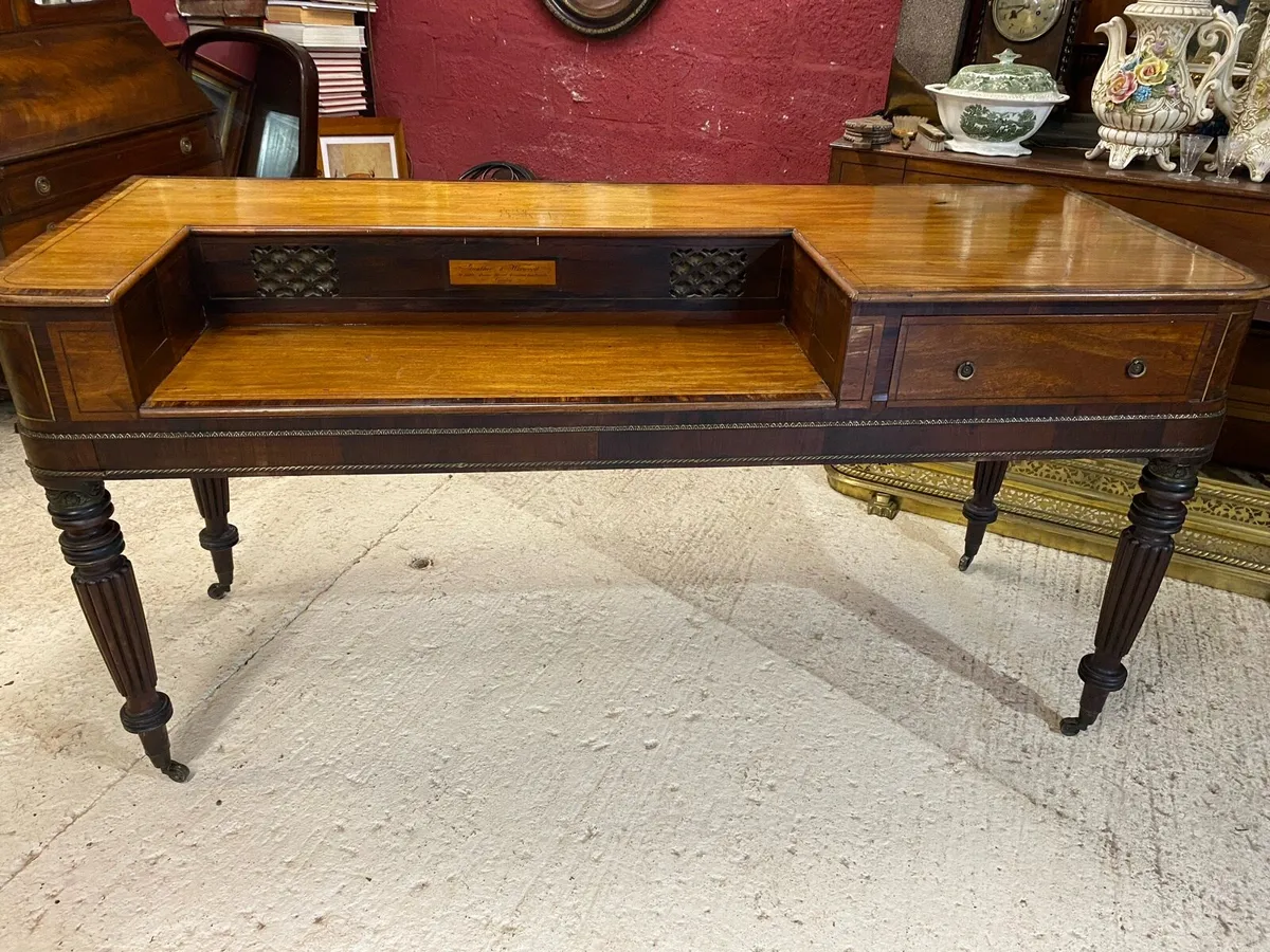 Antiques and collectibles - Image 4