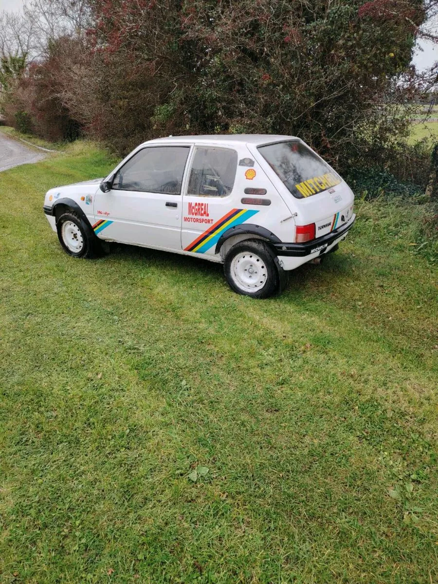Peugeot 205 - Image 3
